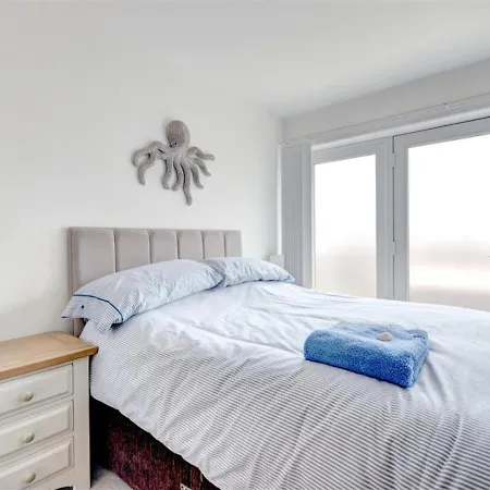 2 Bed In Oc-w062